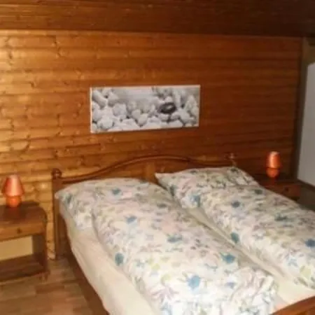 Apartamento Cosmea In By Interhome
